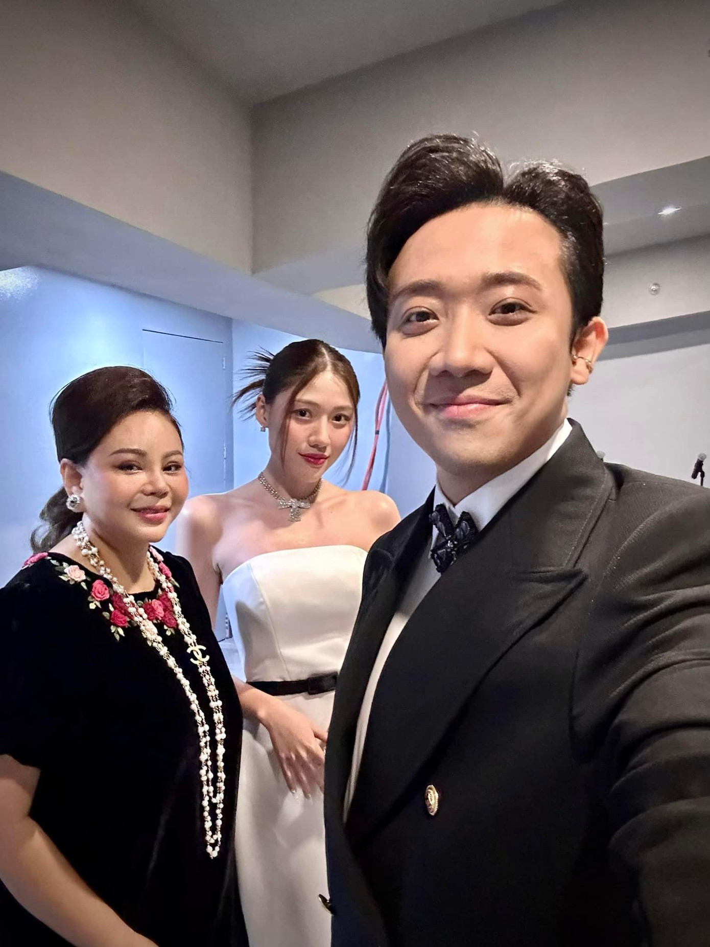 Hình ảnh được Trấn Thành cập nhật trên trang cá nhân