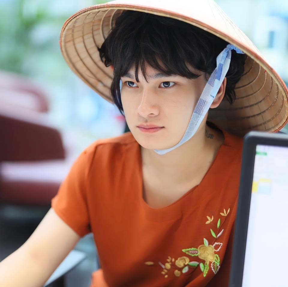 Chủ nhân tài khoản "Cô Đồng Nát"