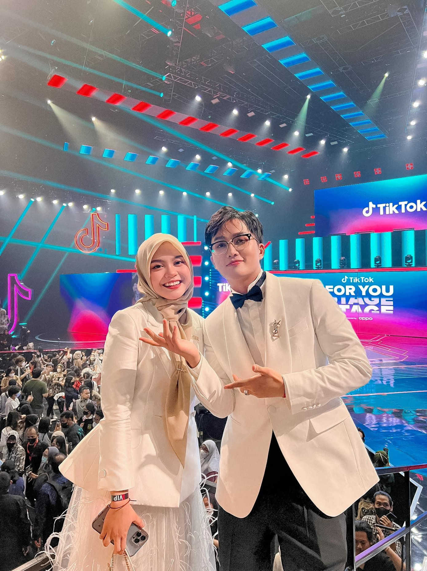 Mạnh Tiến Khôi và bạn gái