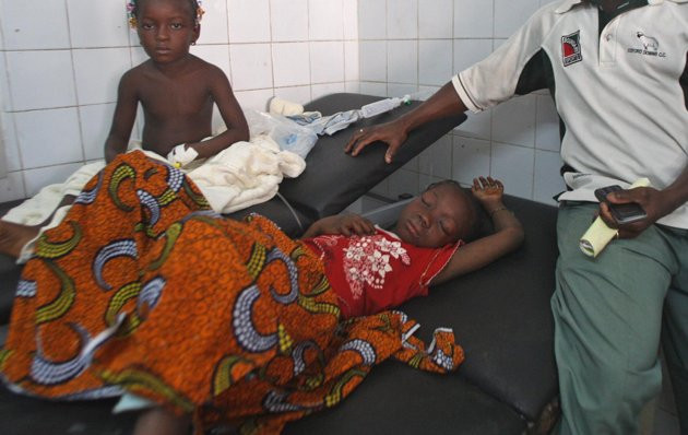 Các nạn nhân của vụ giẫm đạp tại sân vận động Bờ Biển Ngà đang được điều trị tại bệnh viện 