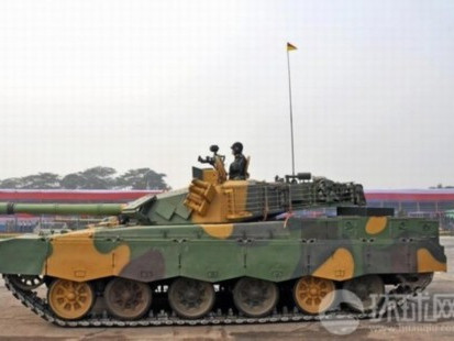 Tăng MBT-2000 của Trung Quốc sử dụng động cơ Ukraina. Tăng MBT-2000 của Trung Quốc sử dụng động cơ Ukraina