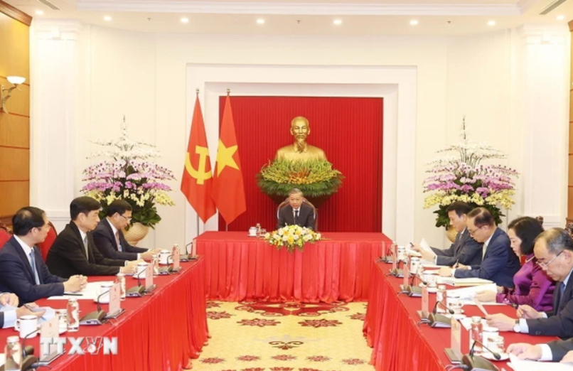 Tổng Bí thư, Chủ tịch nước Tô Lâm điện đàm với Tổng thống Đại Hàn Dân Quốc Yoon Suk Yeol. Ảnh: Trí Dũng/TTXVN. Tổng Bí thư, Chủ tịch nước Tô Lâm điện đàm với Tổng thống Đại Hàn Dân Quốc Yoon Suk Yeol. Ảnh: Trí Dũng/TTXVN.