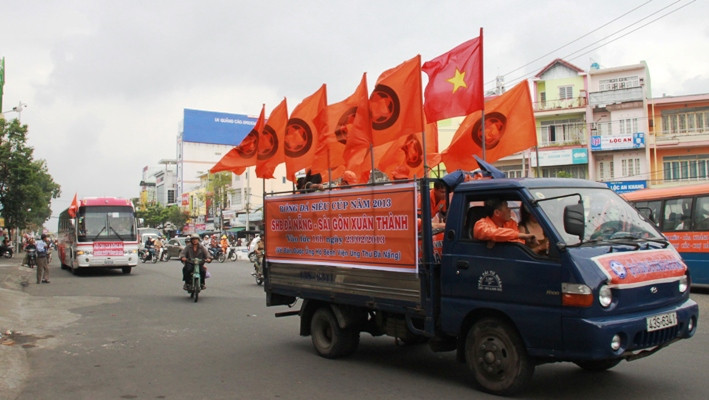 Rực rỡ sắc màu truyền thống