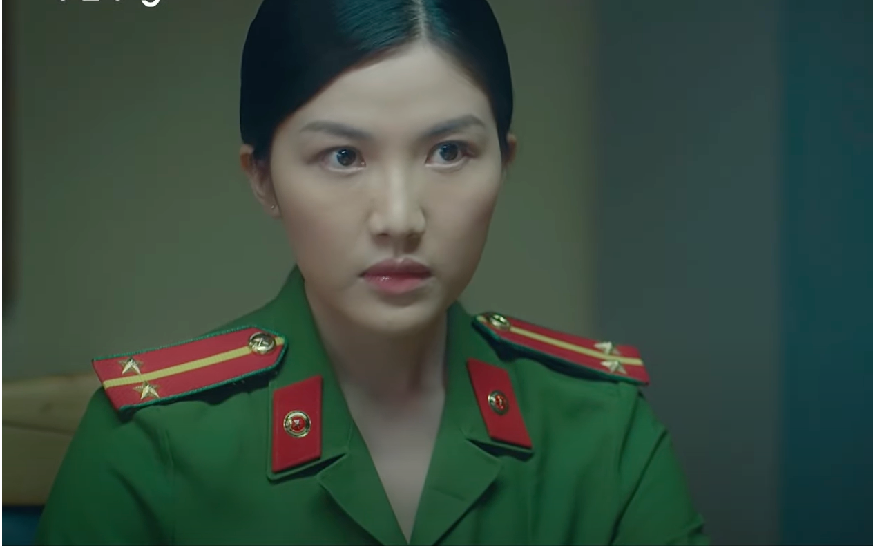 Những phân cảnh hỏi cung của Lương Thanh bị cho là cứng nhắc, không cảm xúc.