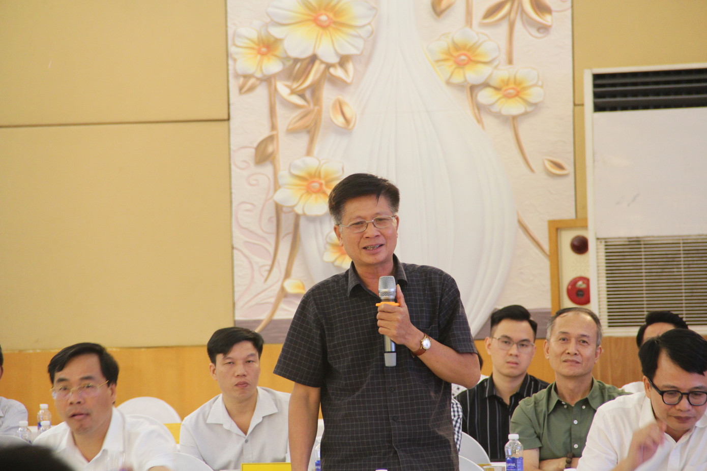 Phó Chánh Thanh tra Bộ VHTTDL Hà Văn Lâu phát biểu tại Hội nghị. Phó Chánh Thanh tra Bộ VHTTDL Hà Văn Lâu phát biểu tại Hội nghị.