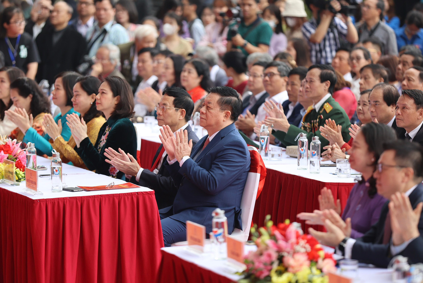 Các đại biểu tham dự Lễ khai mạc Hội báo toàn quốc 2023 sáng 17/3 (ảnh: Như Ý). Các đại biểu tham dự Lễ khai mạc Hội báo toàn quốc 2023 sáng 17/3 (ảnh: Như Ý).