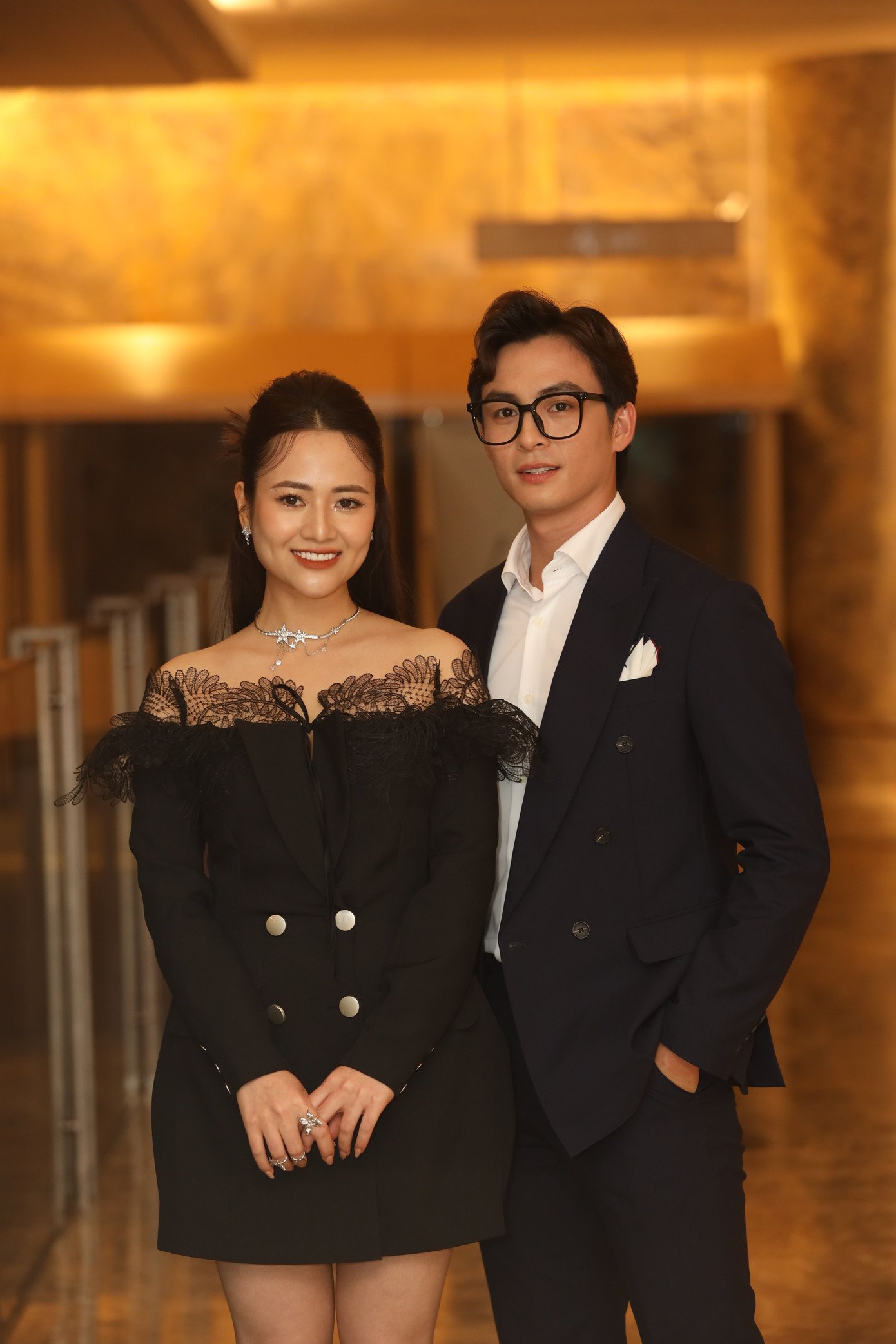 Bộ phim Nơi giấc mơ tìm về đánh dấu lần đầu Việt Hoa hợp tác với Lãnh Thanh.