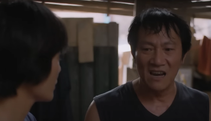 Luyến (Thanh Hương) thông báo với Lưu (NSƯT Hoàng Hải) về cái thai. Ảnh: CMH. Luyến (Thanh Hương) thông báo với Lưu (NSƯT Hoàng Hải) về cái thai. Ảnh: CMH.