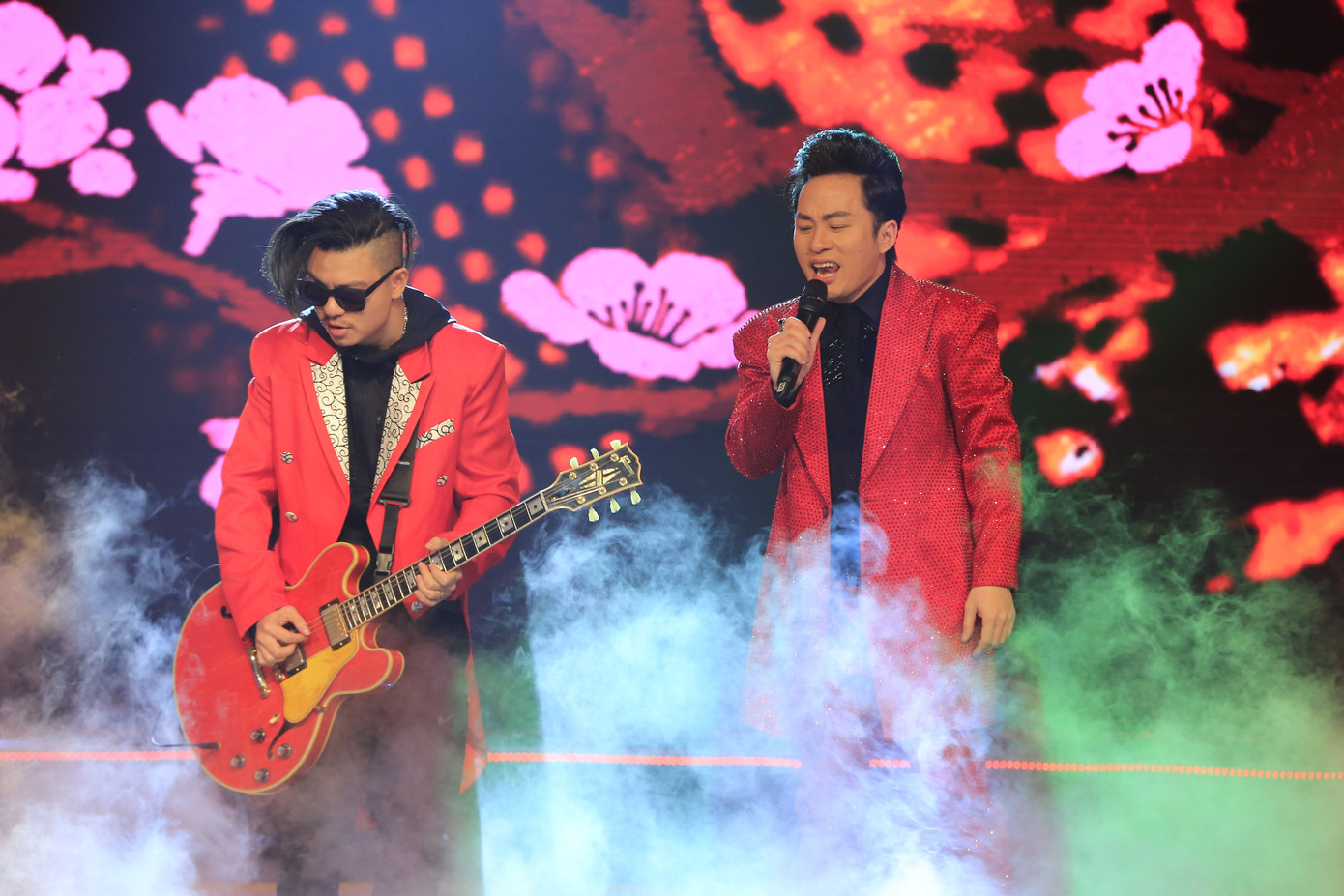 Chương trình quy tụ nhiều giọng hát nổi bật từ Bắc vào Nam.