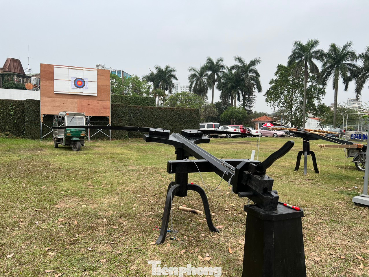 Không gian trưng bày và trình diễn mô hình mô phỏng nỏ thần của An Dương Vương. Ảnh: NGỌC ÁNH.