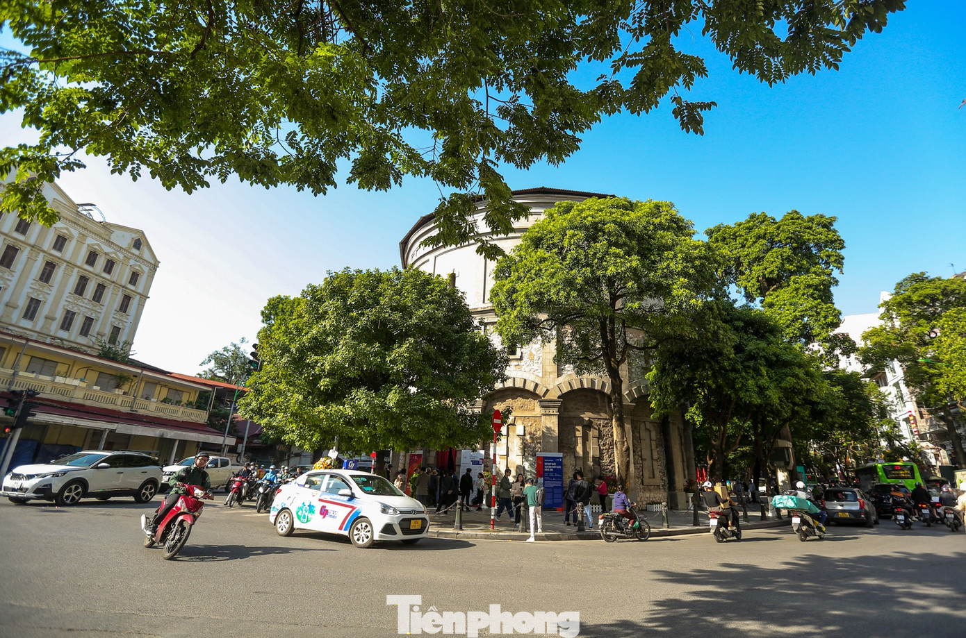 Triển lãm kéo dài từ ngày 17-26/11. Du khách mong muốn trải nghiệm triển lãm cần đăng ký trước trên website chính thức của Lễ hội Thiết kế sáng tạo Hà Nội 2023.