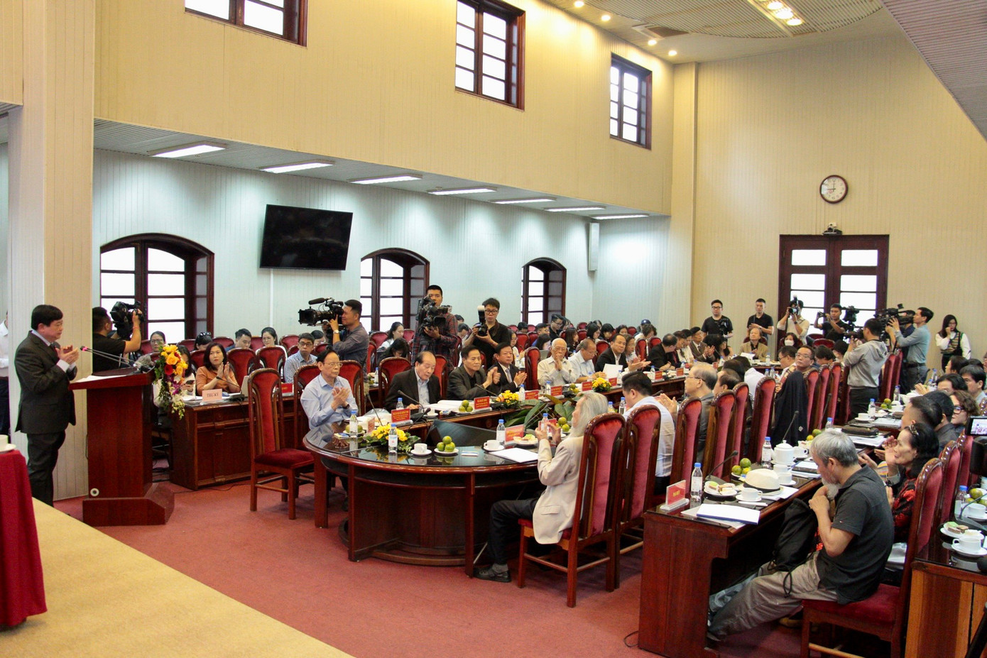 Hội thảo thu hút đông đảo chuyên gia, nhà khoa học trong lĩnh vực văn hóa, nghệ thuật tham gia. Ảnh: Nam Nguyễn. Hội thảo thu hút đông đảo chuyên gia, nhà khoa học trong lĩnh vực văn hóa, nghệ thuật tham gia. Ảnh: Nam Nguyễn.