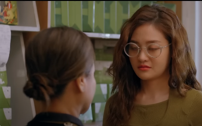 Ly (Thùy Anh) nói đã đến lúc cô phải trưởng thành, không thể mãi ăn bám bố mẹ. Ảnh: CMH. Ly (Thùy Anh) nói đã đến lúc cô phải trưởng thành, không thể mãi ăn bám bố mẹ. Ảnh: CMH.