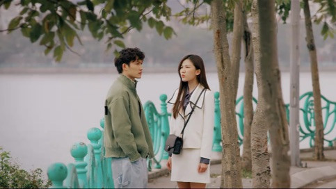 Sự can thiệp quá mức của Trang (Lương Thanh) vào cuộc sống của Tú (Đình Tú) khiến hai người xảy ra nhiều mâu thuẫn. Ảnh: CMH.