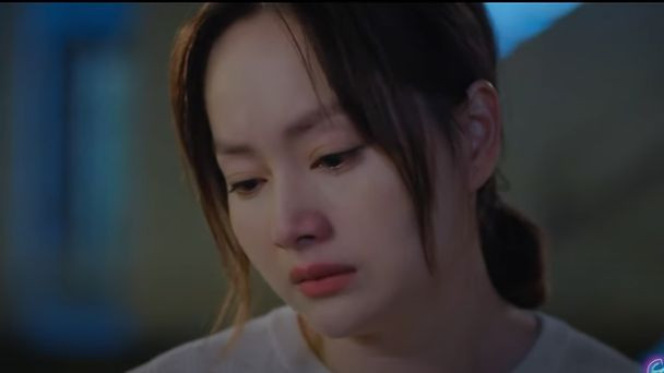 Khánh (Lan Hương) trong Thương ngày nắng về có cuộc sống không vui vẻ với gia đình chồng. Ảnh: CMH. Khánh (Lan Hương) trong Thương ngày nắng về có cuộc sống không vui vẻ với gia đình chồng. Ảnh: CMH.