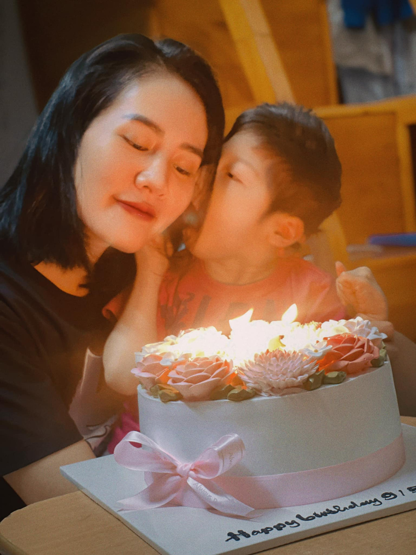 Con gái Tú Minh luôn là động lực cố gắng mỗi ngày của Minh Cúc. Ảnh: NVCC.