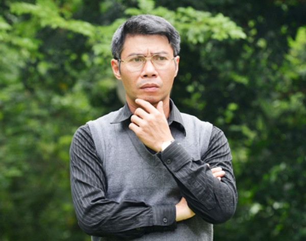 Ông Lâm (NSND Công Lý) luôn che chở, chăm sóc cho các con từ những điều nhỏ nhặt nhất. Ông Lâm (NSND Công Lý) luôn che chở, chăm sóc cho các con từ những điều nhỏ nhặt nhất.