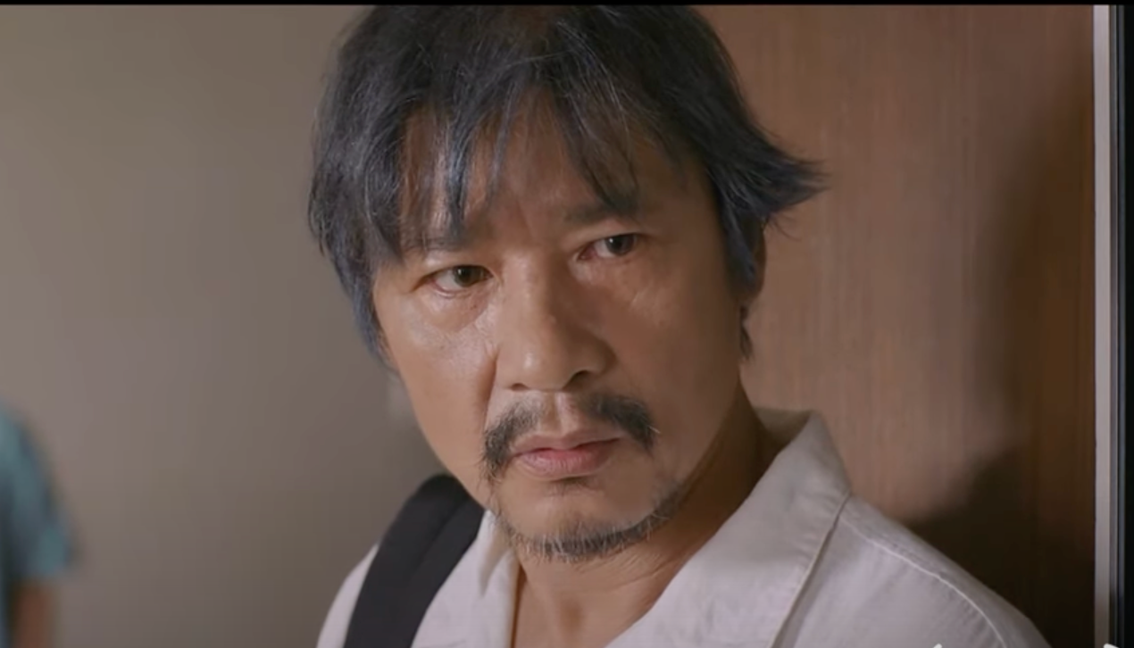 Ông Nhân (NSƯT Võ Hoài Nam) tức giận vì Thảo (Ngọc Huyền) ở chung với bạn nam cùng lớp. Ảnh: CMH. Ông Nhân (NSƯT Võ Hoài Nam) tức giận vì Thảo (Ngọc Huyền) ở chung với bạn nam cùng lớp. Ảnh: CMH.