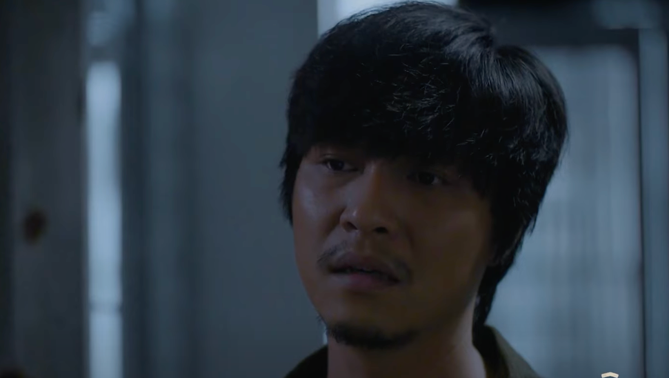 Điền (Tô Dũng) xin Bình (Minh Cúc) cơ hội để trở thành người bố tốt. Ảnh: CMH. Điền (Tô Dũng) xin Bình (Minh Cúc) cơ hội để trở thành người bố tốt. Ảnh: CMH.