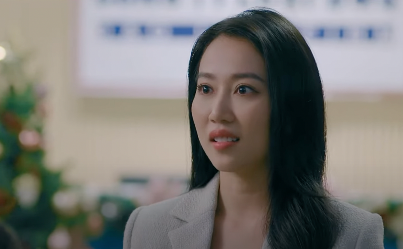 Diệu (Huỳnh Hồng Loan) đến công ty luật tìm Quân (Quốc Huy). Ảnh: CMH. Diệu (Huỳnh Hồng Loan) đến công ty luật tìm Quân (Quốc Huy). Ảnh: CMH.