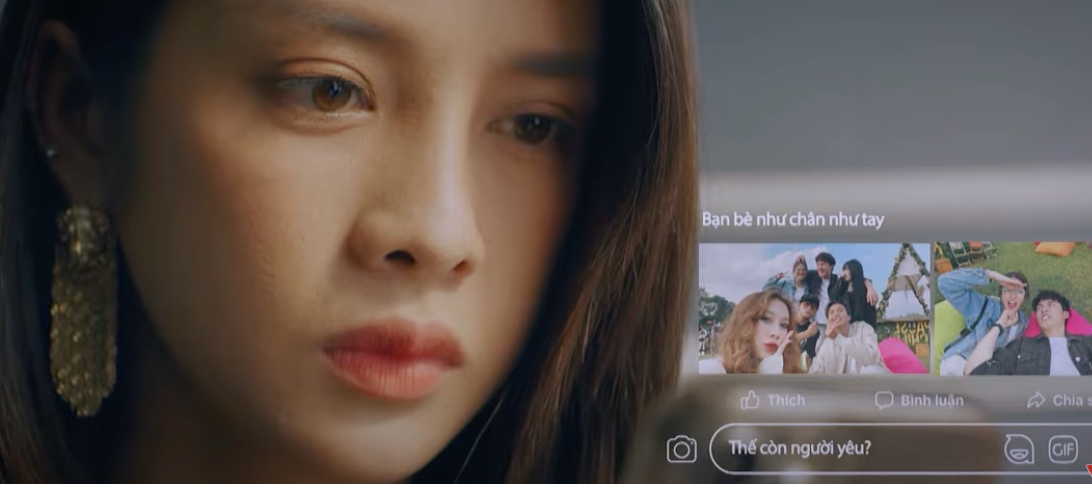 Trang (Trình Mỹ Duyên) bình luận vào bài đăng trên mạng xã hội của Tú (Đình Tú). Ảnh: CMH. Trang (Trình Mỹ Duyên) bình luận vào bài đăng trên mạng xã hội của Tú (Đình Tú). Ảnh: CMH.