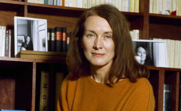 Văn chương của Annie bình thường hóa những tâm tư, trải nghiệm khó nói của phái nữ.