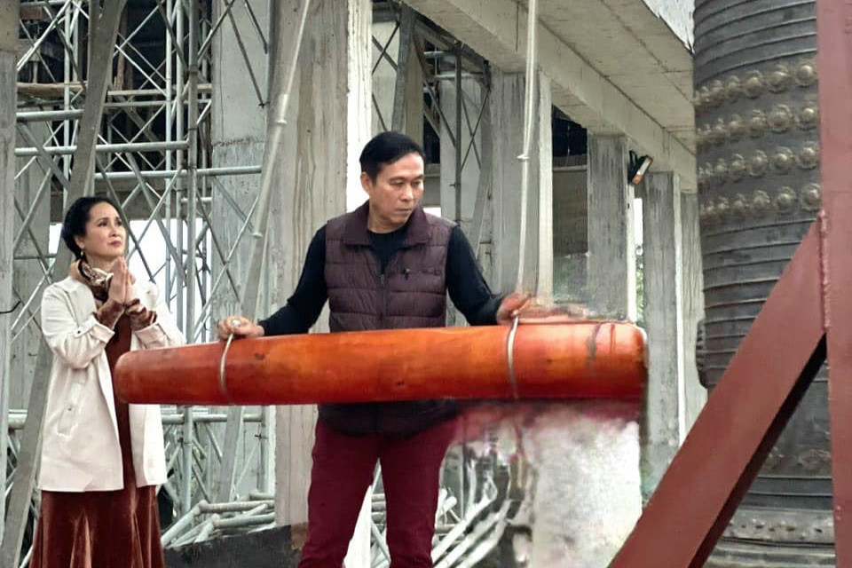 Trước đó, NSƯT Đỗ Kỷ gửi đơn xin “cứu xét” lên Chủ tịch nước, Thủ tướng. Trước đó, NSƯT Đỗ Kỷ gửi đơn xin “cứu xét” lên Chủ tịch nước, Thủ tướng.