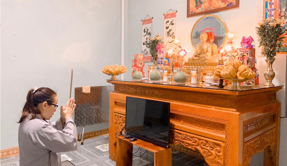 Nghi lễ cầu siêu tại gia cần thực hiện theo đúng nghi lễ nhà Phật.