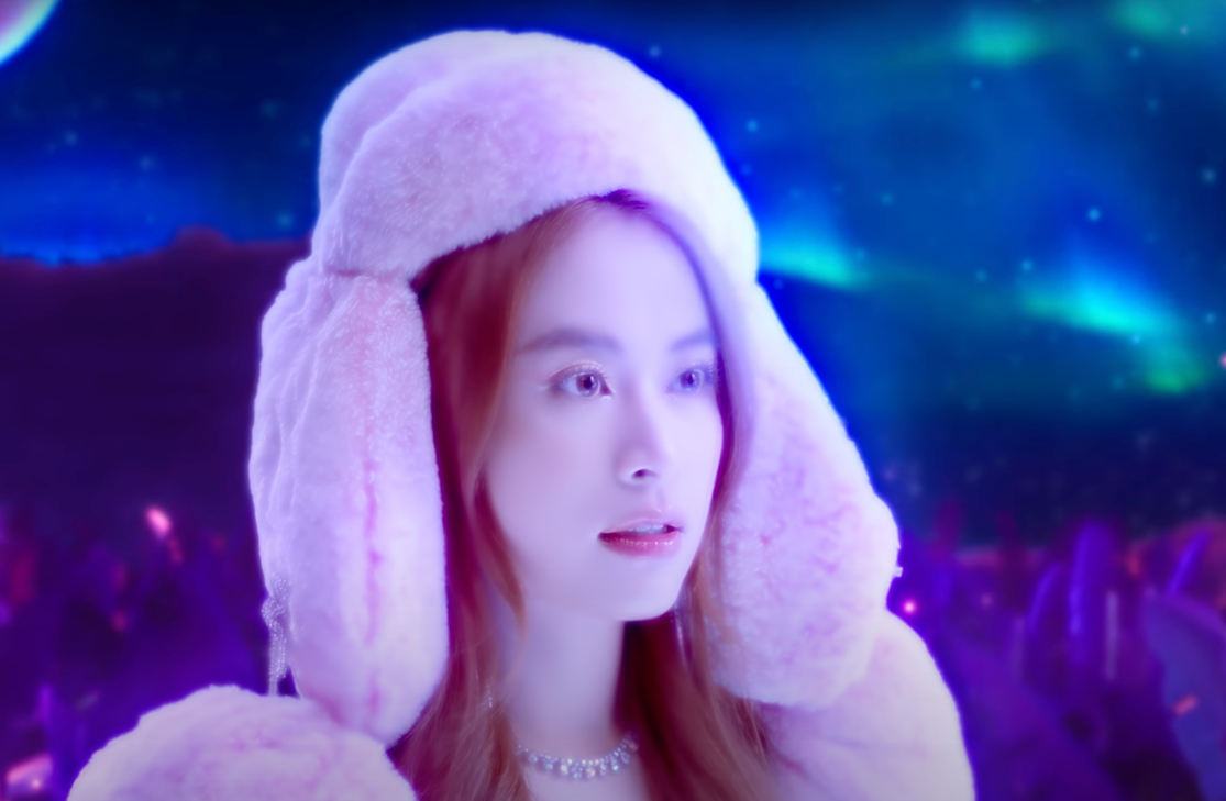 Năm 2022 đánh dấu một năm thành công của Hoàng Thuỳ Linh khi hai ca khúc Gieo quẻ, See tình được đông đảo khán giả đón nhận. Năm 2022 đánh dấu một năm thành công của Hoàng Thuỳ Linh khi hai ca khúc Gieo quẻ, See tình được đông đảo khán giả đón nhận.