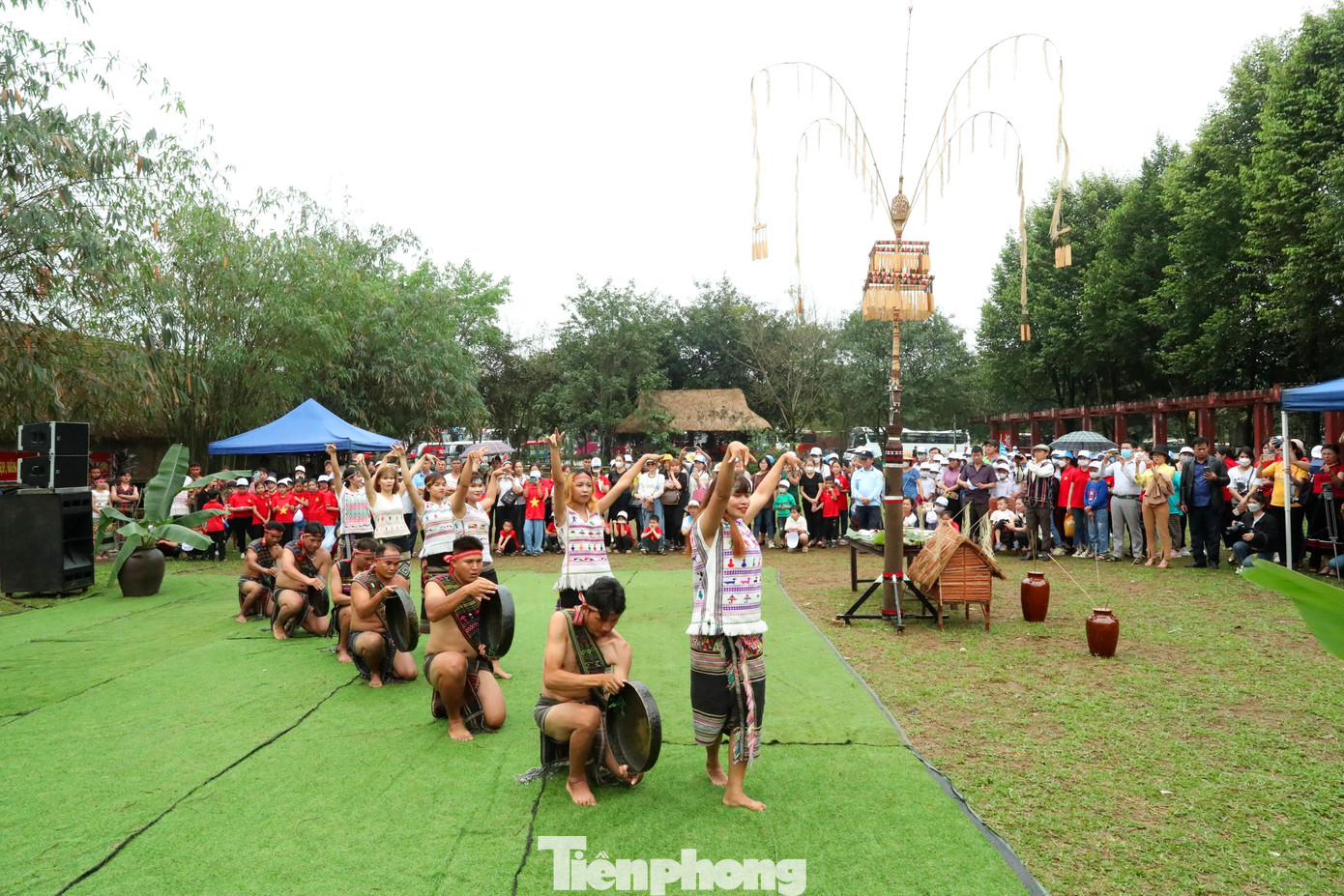 Lễ Nhô Yàng kòi được xem là lễ lớn nhất của đồng bào Mạ trong năm. Thời gian làm lễ cúng thường diễn ra khoảng tháng 2 đến tháng 3 Âm lịch, khi mà người Mạ đã thu hoạch xong mùa màng. Ảnh: Như Ý.