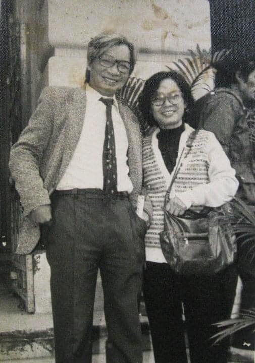 NSƯT Trần Lực tự hào có bố là NSND Trần Bảng, mẹ là NSƯT chèo Trần Thị Xuân. NSƯT Trần Lực tự hào có bố là NSND Trần Bảng, mẹ là NSƯT chèo Trần Thị Xuân.