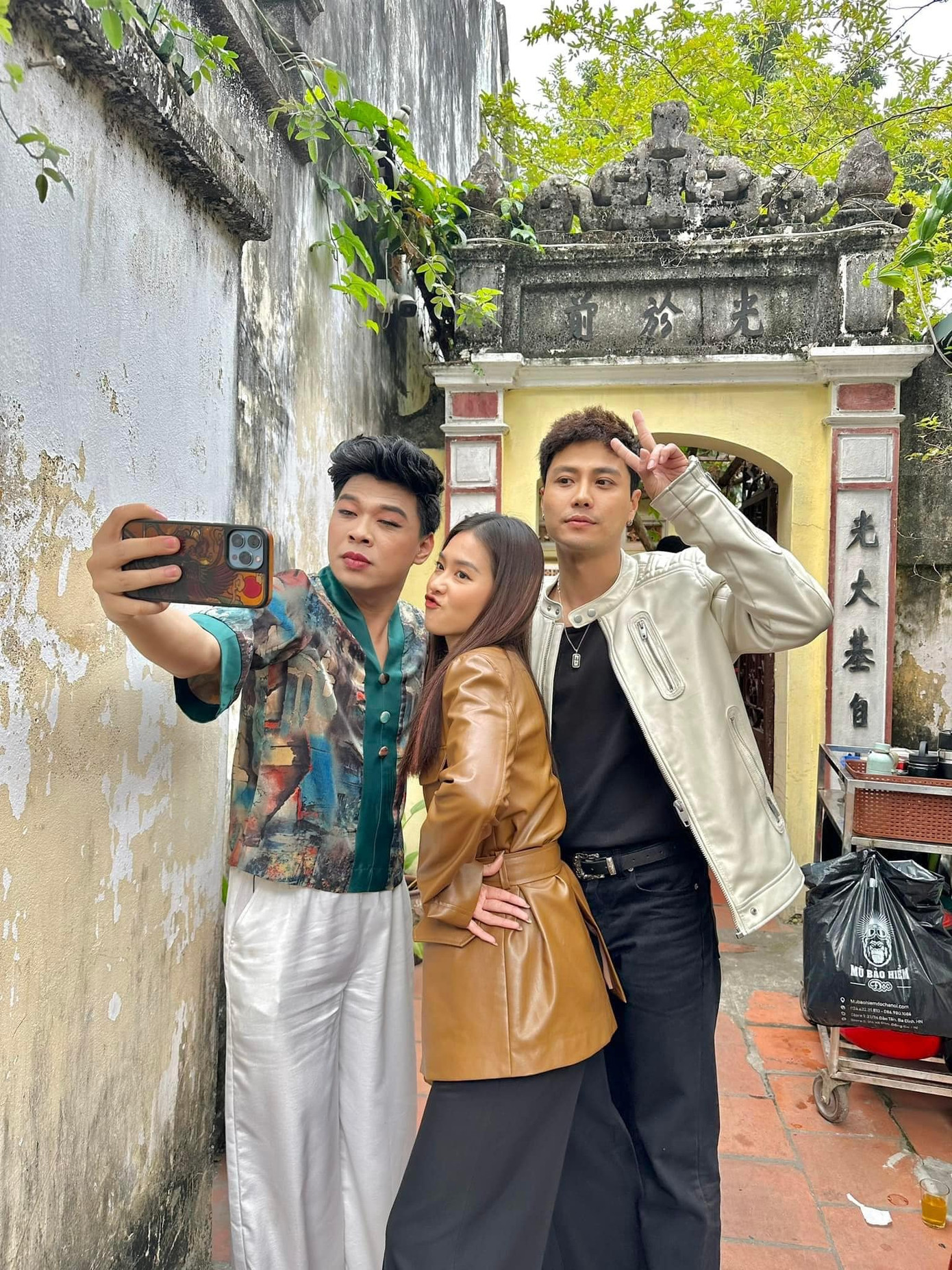 Nam diễn viên 9X thể hiện niềm vui tái hợp. Ảnh: NVCC. Nam diễn viên 9X thể hiện niềm vui tái hợp. Ảnh: NVCC.