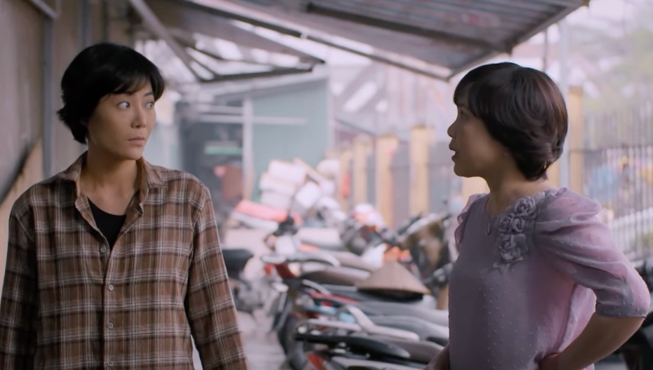 Hòa (Anh Thơ) khuyên Luyến (Thanh Hương) tránh xa Lưu (NSƯT Hoàng Hải). Ảnh: CMH.