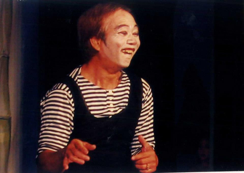 Những vở diễn do nghệ sĩ Hoàng Phúc Dzĩ dàn dựng và biểu diễn vô cùng thu hút khán giả vào thập niên 1980-1990. Những vở diễn do nghệ sĩ Hoàng Phúc Dzĩ dàn dựng và biểu diễn vô cùng thu hút khán giả vào thập niên 1980-1990.