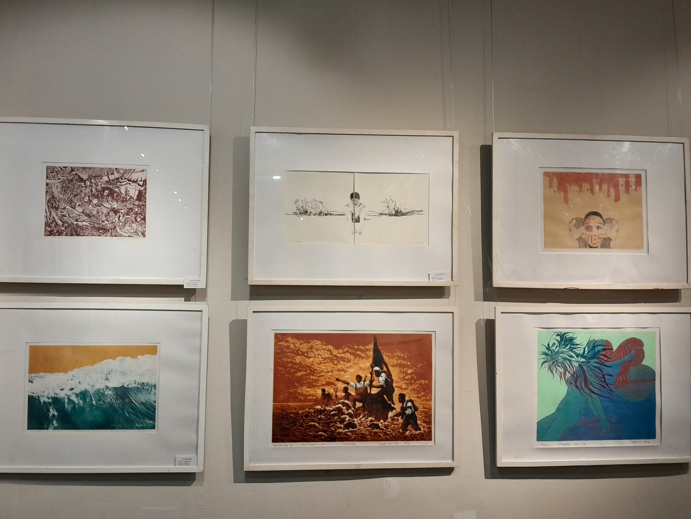 "Ở Việt Nam không có nơi nào đào tạo họa sĩ vẽ minh họa. Các họa sĩ tự học và tự nghiên cứu để trở thành họa sĩ vẽ minh họa báo chí và xuất bản. Để vẽ được tranh minh họa báo chí các họa sĩ phải có khả năng phóng đại đặc biệt, đòi hỏi thời gian nhanh nhất, kịp thời, nhanh nhạy, chính xác để phù hợp với không khí sản xuất báo chí”, hoạ sĩ Lê Tiến Vượng nêu.