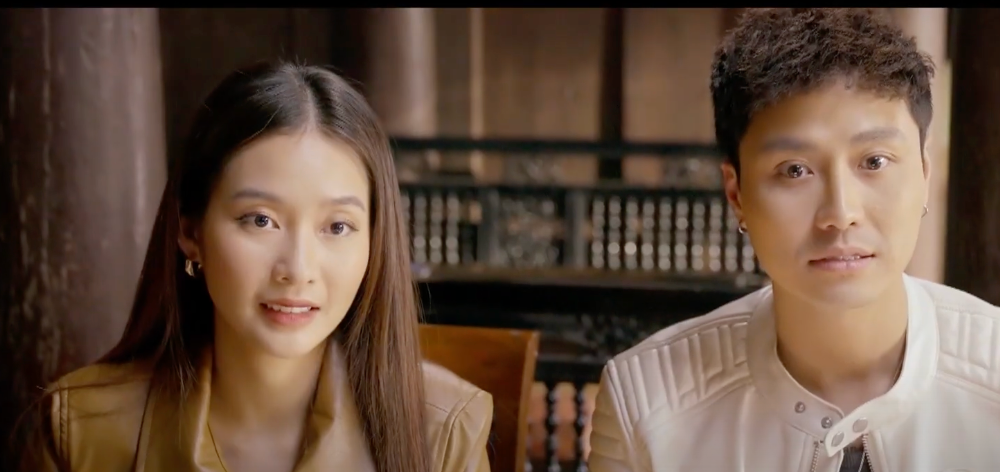 Trâm Anh và Danh hoang mang nghe thầy phán "buông tha cho nhau". Ảnh: CMH. Trâm Anh và Danh hoang mang nghe thầy phán "buông tha cho nhau". Ảnh: CMH.