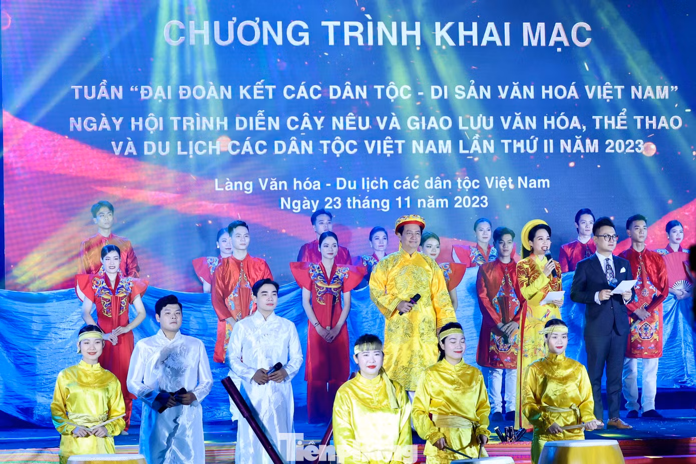 Để củng cố, tăng cường, phát huy khối đại đoàn kết toàn dân tộc trong tình hình mới, Chủ tịch Ủy ban T.Ư MTTQ Việt Nam đề nghị các cấp ủy Đảng, chính quyền, MTTQ, các tổ chức chính trị - xã hội, các tầng lớp nhân dân ở trong nước và ngoài nước tiếp tục quán triệt sâu sắc chủ trương, đường lối của Đảng, chính sách pháp luật của Nhà nước về đại đoàn kết toàn dân tộc. Ông đề nghị Bộ VHTTDL tiếp tục triển khai thực hiện đồng bộ các giải pháp, nhất là chiến lược phát triển văn hóa đến năm 2030, bảo tồn, phát huy bản sắc văn hóa tốt đẹp của các dân tộc.