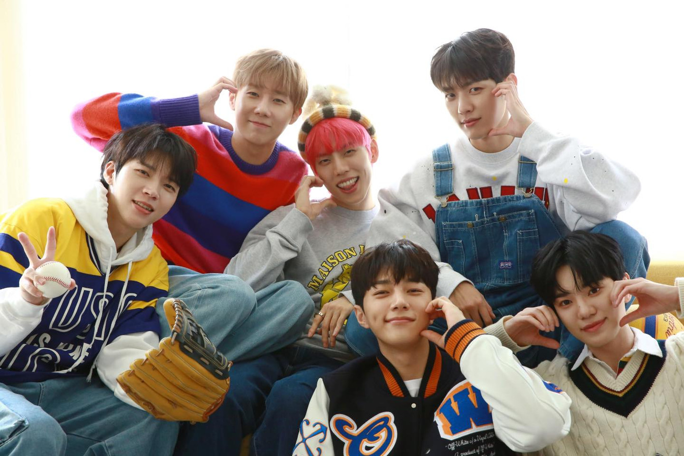 Lý do công ty chủ quản đưa ra về việc huỷ show là do BTC chương trình không thực hiện đúng hợp đồng và sự không chắc chắn của giấy phép biểu diễn.