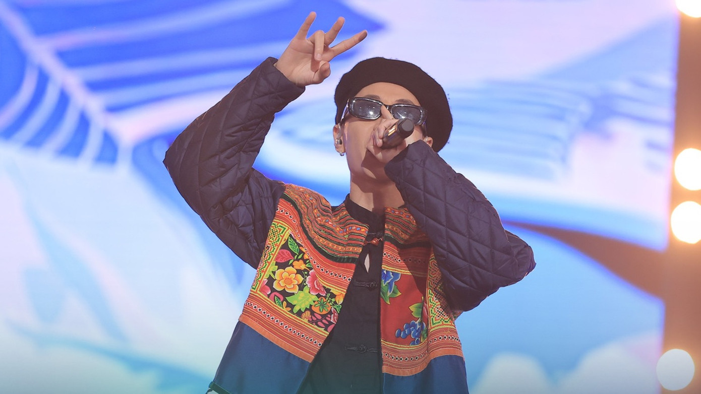 Ngay từ vòng 1 Rap Việt mùa 3, Double2T đã gây ấn tượng với bài hát mang âm hưởng dân tộc Việt.