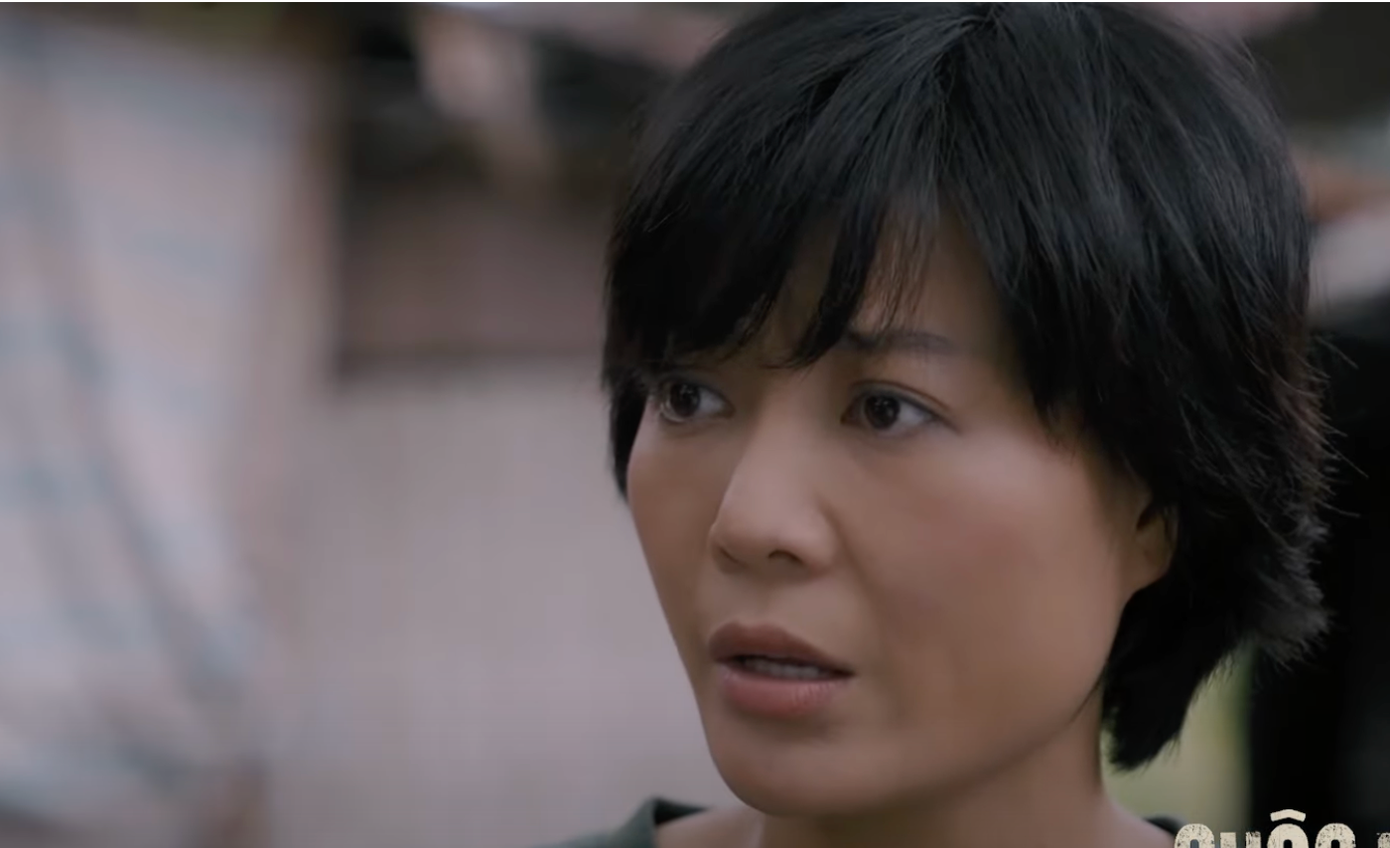 Luyến (Thanh Hương) cho rằng trốn đi không phải cách hợp lý trong trường hợp này. Ảnh: CMH. Luyến (Thanh Hương) cho rằng trốn đi không phải cách hợp lý trong trường hợp này. Ảnh: CMH.