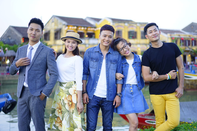 Sự nghiệp của Mạnh Trường thăng hoa bằng loạt phim truyền hình ăn khách của VTV như Zippo, mù tạt và em (2016), Cả một đời ân oán (2017), Sinh Tử (2019), Tình yêu và tham Vọng (2020), Hồ sơ cá sấu (2020)… Những nhân vật anh hóa thân về sau này phần lớn có tính cách góc cạnh, phức tạp, đa chiều.