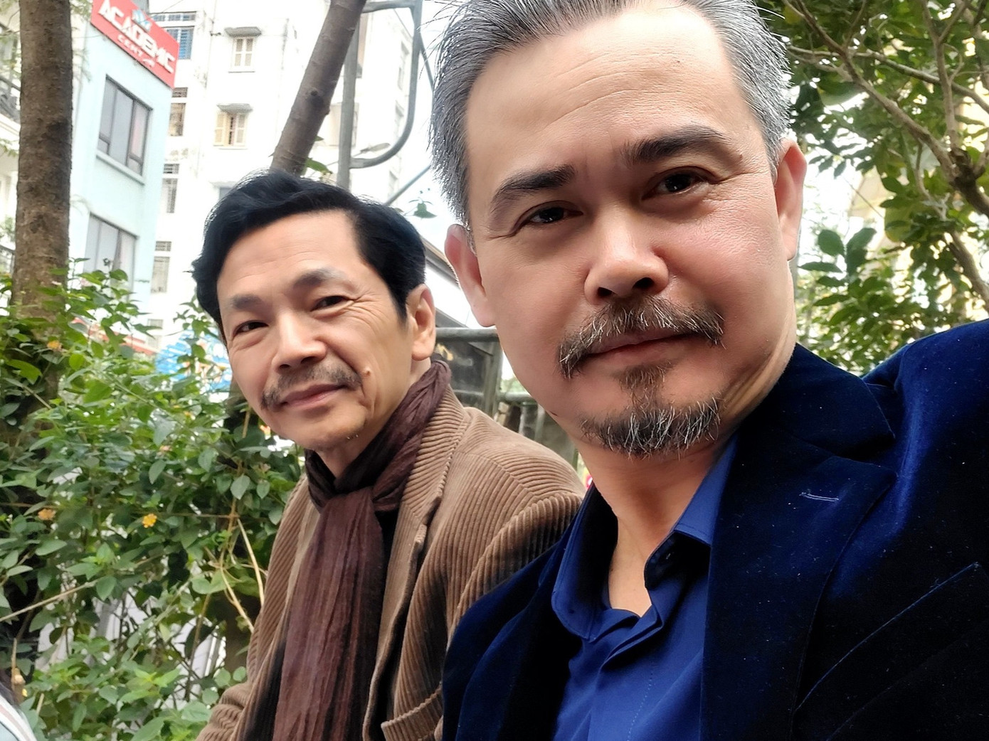 Bộ phim đánh dấu lần đầu nghệ sĩ Vĩnh Xương và NSND Trung Anh đóng chung phim điện ảnh. Ảnh: NVCC. Bộ phim đánh dấu lần đầu nghệ sĩ Vĩnh Xương và NSND Trung Anh đóng chung phim điện ảnh. Ảnh: NVCC.