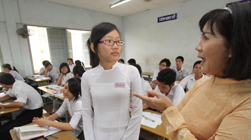 Các bạn cũng đừng quá căng thẳng khi khảo bài nhé. Càng căng thì sẽ càng khó "nuốt" bài đấy! (Ảnh minh họa). Các bạn cũng đừng quá căng thẳng khi khảo bài nhé. Càng căng thì sẽ càng khó