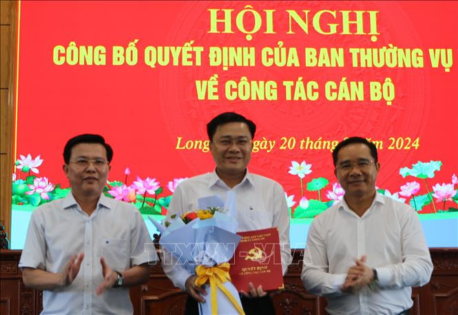 Đồng chí Nguyễn Thanh Nguyên được điều động và chỉ định tham gia Ban Chấp hành, Ban Thường vụ, giữ chức vụ Bí thư Huyện ủy Thạnh Hóa, nhiệm kỳ 2020 – 2025.