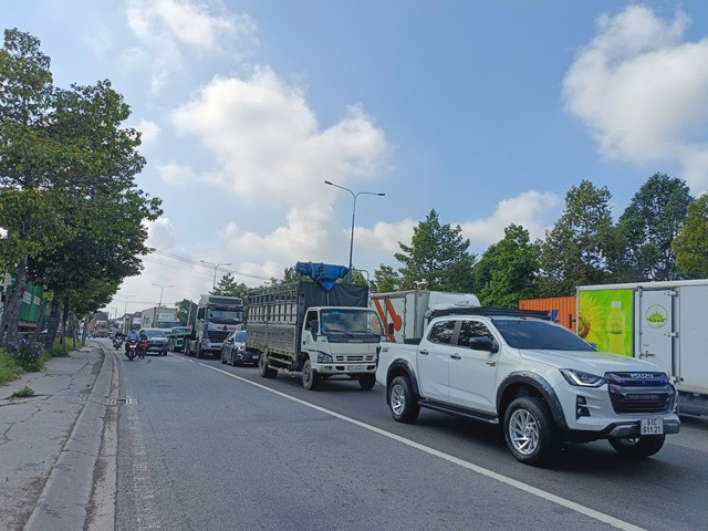 Đường Mỹ Phước- Tân Vạn đoạn qua TP Thuận An Đường Mỹ Phước- Tân Vạn đoạn qua TP Thuận An