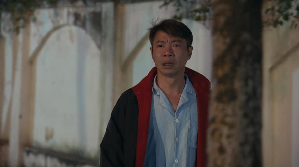 Hình ảnh khắc khổ của ông Tuấn trong &quot;Hương vị tình thân&quot;.