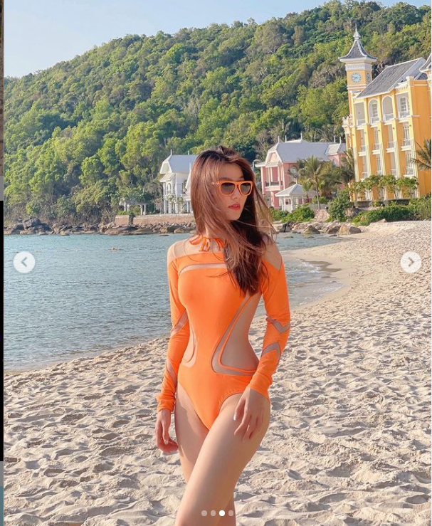 Được biết, đây không phải lần đầu Diễm My tung hình áo tắm cắt xẻ thiếu vải theo xu hướng gợi cảm.