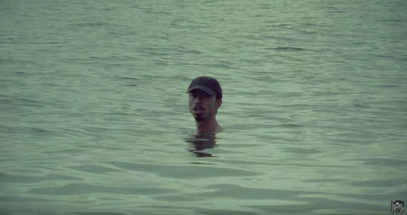 Chia sẻ về bức hình của Touliver, nhiều fan cho rằng cặp vợ chồng đang tấu hài dựa trên hình ảnh tạo trend của Đen Vâu trong bài "Hai triệu năm". Chia sẻ về bức hình của Touliver, nhiều fan cho rằng cặp vợ chồng đang tấu hài dựa trên hình ảnh tạo trend của Đen Vâu trong bài "Hai triệu năm".