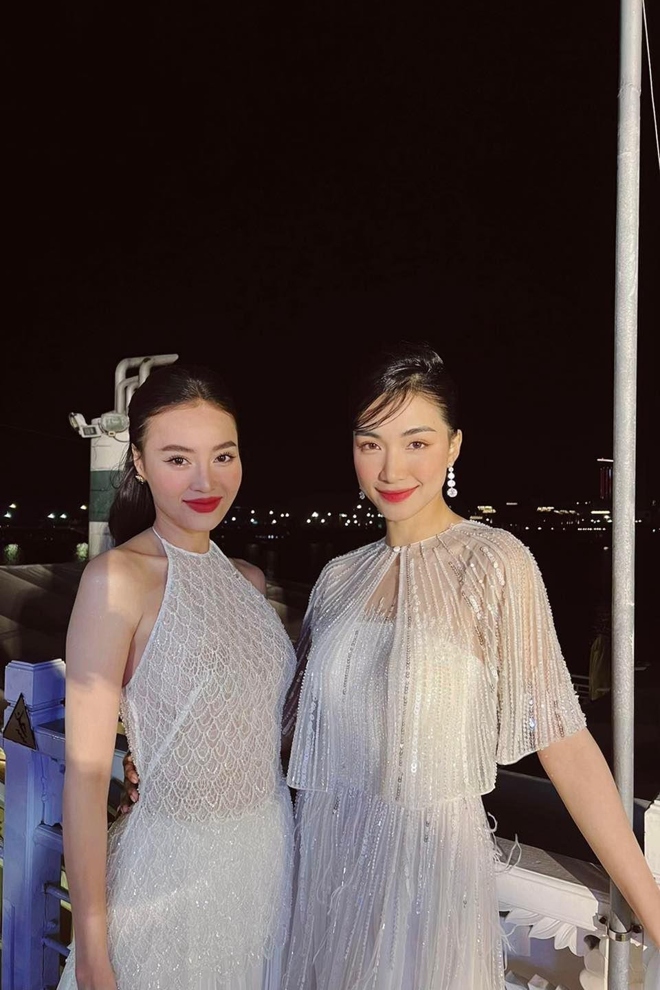 Hòa Minzy đọ sắc bên Ninh Dương Lan Ngọc.