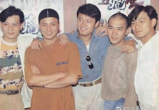 Thang Trấn Nghiệp là một trong "Ngũ hổ tướng" được đài TVB tích cực lăng xê trong thập niên 80. Thang Trấn Nghiệp là một trong "Ngũ hổ tướng" được đài TVB tích cực lăng xê trong thập niên 80.